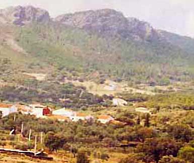 Campi&ntilde;a de Valencia de Alc&aacute;ntara. Casa Rural Caceres Extremadura. Turismo Rural con encanto - La Macera - Valencia de Alcantara