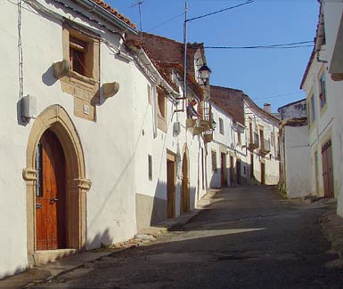 Pueblos Medievales. Casa Rural Caceres Extremadura. Turismo Rural con encanto - La Macera - Valencia de Alcantara